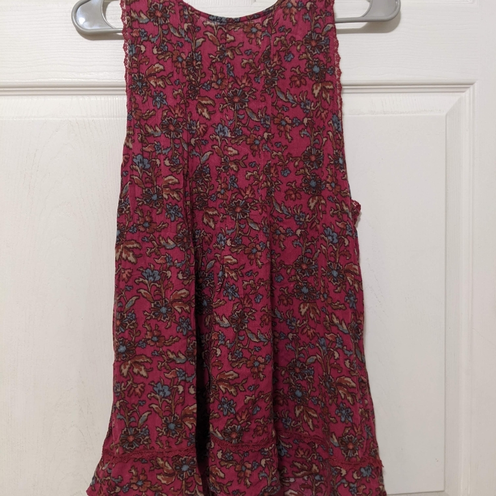 American Eagle Women’s Large Floral Sleeveless Blouse Pre-owned